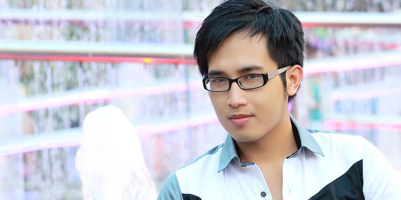 Khái quát thông tin giới thiệu về tác giả Nguyễn Hữu Vũ